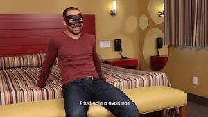 maskurbate: Peek Behind-The-Curtains Of A Charming twink Star