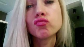 Smelly Lips 4 Slave