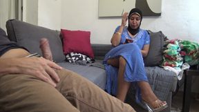 I Show My Huge Cock in Front of My Muslim Stepmom in Hijab!