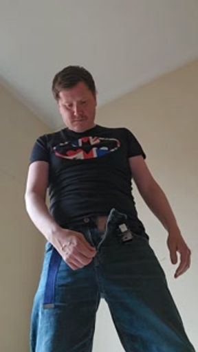 Chunky hung &amp; horny stuffing ass and cumming.