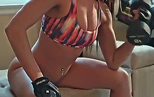 Rahyndee james - make em sweat