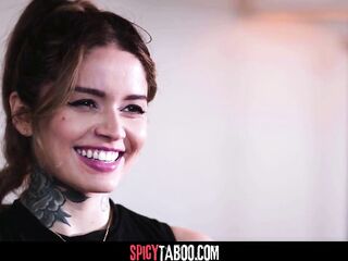 Pervy Fertility Doctor Cums In Lalin girl mother I'd like to fuck's Cunt