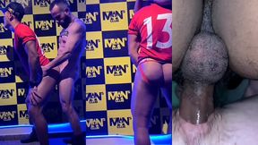 participei de uma festa de sexo com homens dotados, o meu bumbum amanheceu dolorido.