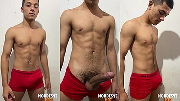 ULTIMA GOZADA COM ESSA CUECA VERMELHA