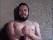 Solo y con ganas de una buena verga