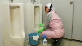 Naughty Japanese Bathhouse Encounter – Steamy Asian Pleasure (Part 4)