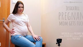 Pregnant mom Jessica Bell needs a big hard cock