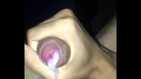 Novinho passivo gozando