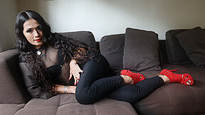 Hot Mature Asian From Pattaya Fucked Anal