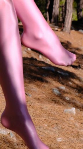 547 Rose shiny Leohex pantyhose outdoor