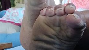 Foot Bitch
