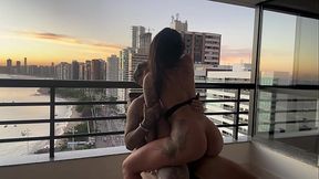 SENTEI GOSTOSINHO AT&Eacute_ ELE GOZAR TUD&Atilde_O - No p&ocirc_r do sol &eacute_ mais gostoso