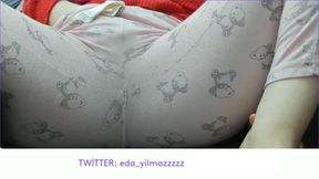 MASTURBATION IN PAJAMAS- PUSSY CARESSING IN PAJAMAS- TURKISH PORN