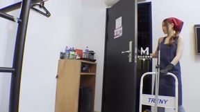ModelMedia Asia-Horny Hostel-Fuck Female Housekeeper-Li Rong Rong-MDHT-0006-Best Original Asia Porn