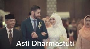 Asti Dharmastuti looking forward to cock on my wedding day