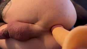 Watch me crack my cute asshole