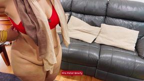 After Hours Work with My Boss Lady - the Art of Sensual Pussy Rubbing, Kissing and Pampering