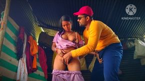 Pahli bar jija aur sali Apne purane ghar mein pyar karne ka prayas kar rahe hain- jija &amp; Sali fast time slowly slowly inside big cook.