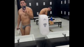 Muscular Guy Cools Down With Sexy Solo Masturbation After Workout