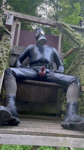Memorable moment from "Wank in Full rubber"