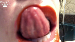 Orange lips &amp; wet hair fetish