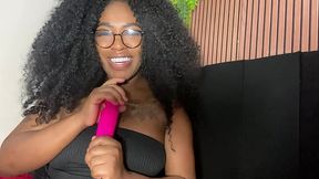 PUNHETA GUIADA- goze comigo safadinho estou com muito tes&atilde_o, minha buceta est&aacute_ pegando fogo.