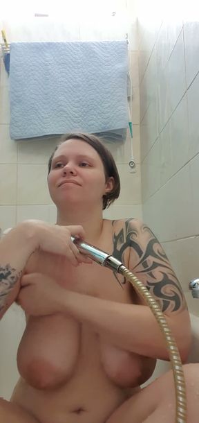 Morning shower big natural tits
