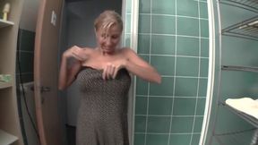 Sexy Shower with Busty Anna