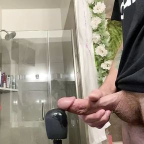 Vibrator on cock bog moaning cum explosion