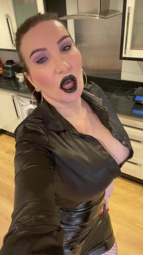 Mistress Sophie Should I Make You Cum Quickly or Endurance?