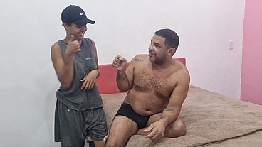 Leo ogro fodendo e gozando no cu do amigo boyceta