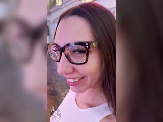 Queen Of Hell Meets Congo Martin At Sunset Station In Las Vegas & Ends Up Banging 1st Night