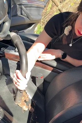 Outdoor Car Vacuum Leather Seats