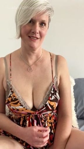 Alone with my Best Friend's Mom - Hot MILF JOI Countdown