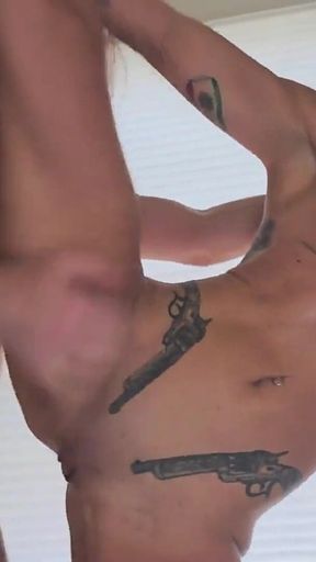 Queen Andi Finds Her Vampire King