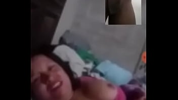 Se saborea mi leche en video llamada