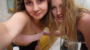 lesbian teen lovers