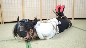 lz19-hogtied bondage and struggling