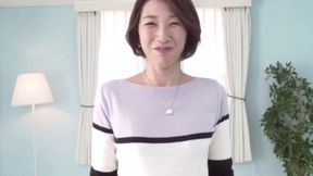 Married Woman's First Shoot with Rika Yamaguchi - Exclusive Documentary
