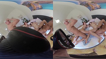 Katy Rose & Mia Trejsi – Easter Egg Hunt Turns Into Taboo Double Pussy Penetration (dv) Foursome – Vr Part One Behind The Scenes