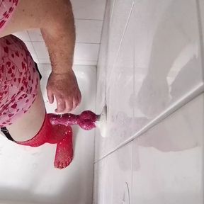 Sissy cdtv playing in the shower with my new dildo