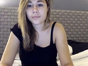 Amateur Evebel Flashing Boobs On Live Webcam 03