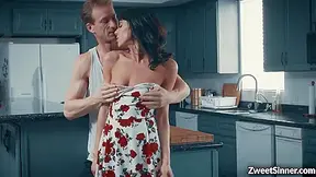 Horny Couple Enjoys Fucking Until Ultimate