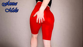 Yoga tights PAWG in spandex leggings loudly spanks her juicy