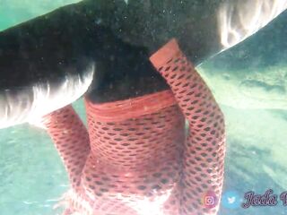 Jamaican nymph finger screws her butt and cunt underwater - Anal Masturbation - Double Penetration