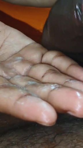 Telugu Aunty Hand Job next level   Clip 2