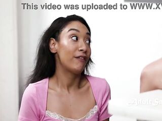 Little Did She Know She Was Getting Eaten Out By Her STUDENT CRUSH