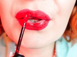 ASMR clip - lipstick process - mother I'd like to fuck with braces