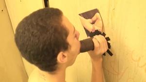 GloryholeAndHandjobs: Tyrese playing with BBC Ashton