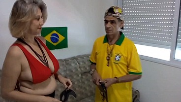 Stellastillsp - Brincando com os amigos na Copa do Mundo Stella Still Myke Brazil Macky Beringella Part II